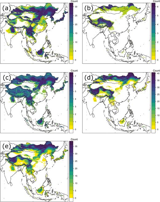 Probable origins of Pantala flavescens collected in 2017 at (a) Kagoshima prefecture 9–30 April, (b) Kagoshima 30 May–9 June, (c) Shizuoka 24 July–5 August, (d) Kagoshima 5 October–12 November, and (e) Shizuoka 24 October–13 November. The legend indicates the number of individuals assigned to a given pixel consistent with the 2:1 odds criterion chosen (see Materials and Methods).