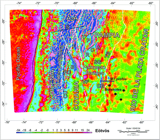 Map of the vertical gravity gradient corrected by topography for model EGM08, and up to degree and order 2159. Lineaments: C, Catamarca; S, Salado; T, Tucuman; TB, Transbrasiliano; VF, Valle Fértil Desaguadero. Terranes: AA, Arequipa Antofalla; F, Famatina; PC, Precordillera. Basins: B, Bermejo; CU, Cuyana; P, Pipanaco; R, Valle de la Rioja; SG, Salinas Grandes. Minor saws: A, Ancasti; CB, Cordoba. Terrain boundaries depicted as a dashed line; great lineaments depicted as dotted line; Precordillera: dot and dashed line; Chile trench: continuous line. Rio de la Plata craton boundary: double dot and dashed line (as is not clearly detected in Tzz).