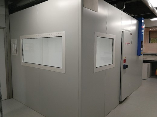 One of the 30-m3 rooms used in the RT at the Henkel R&D International Laboratory.